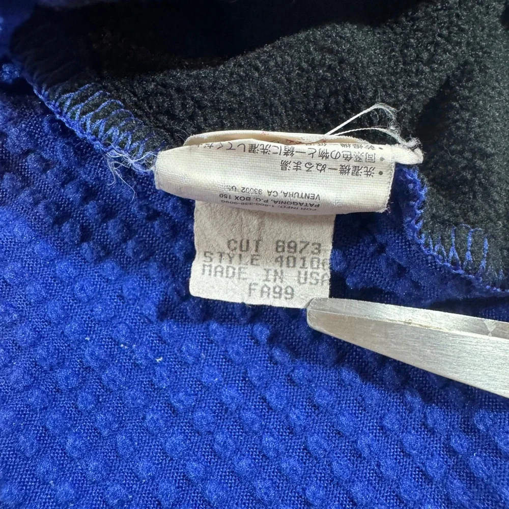 Vintage Patagonia R1 Regulator Thermal Baselayer Pullover Blue Men's S FA99‎ USA